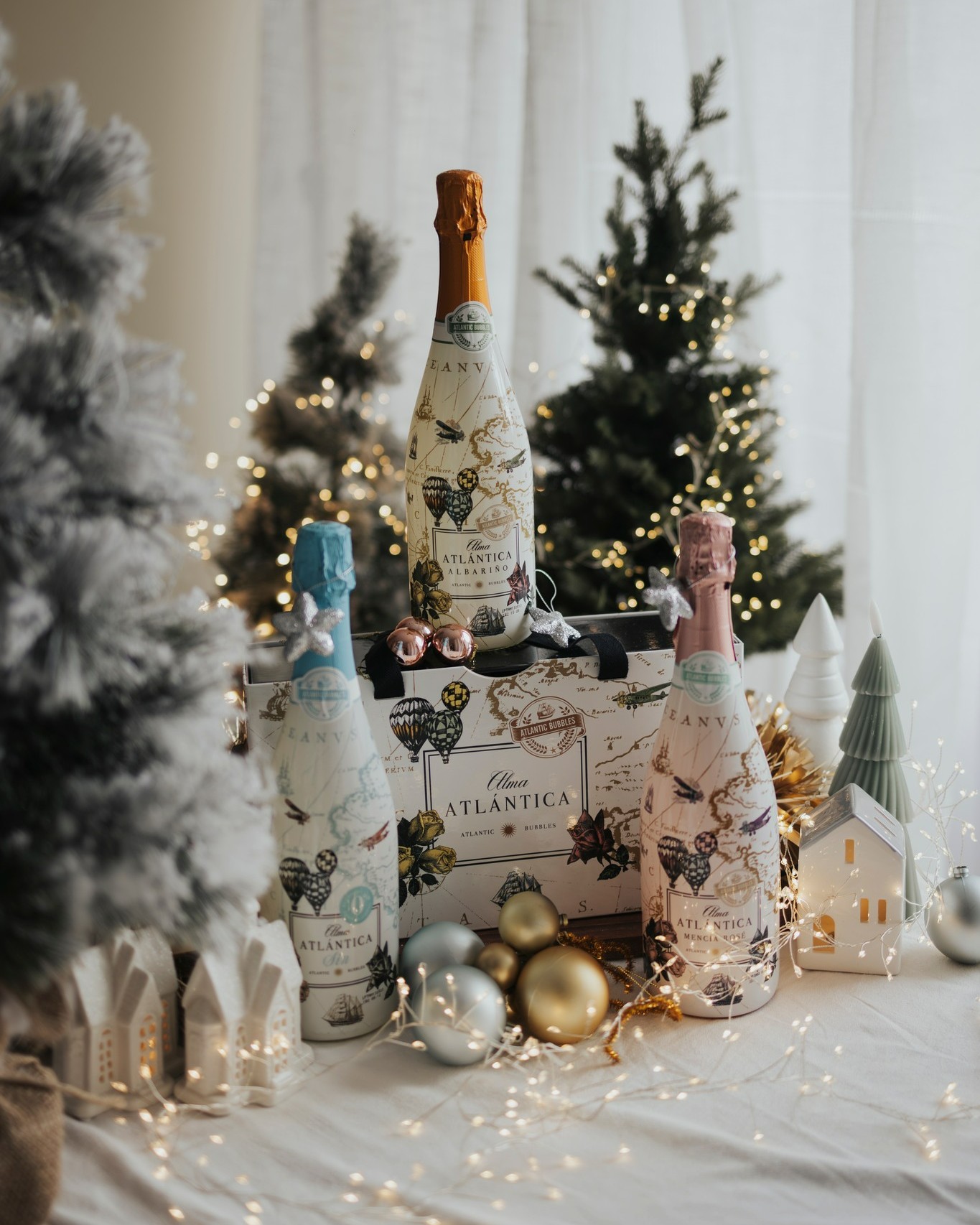 Pequeño recordatorio para incluir a Alma Atlántica en tu lista de regalos navideños... 🎄🥂😉